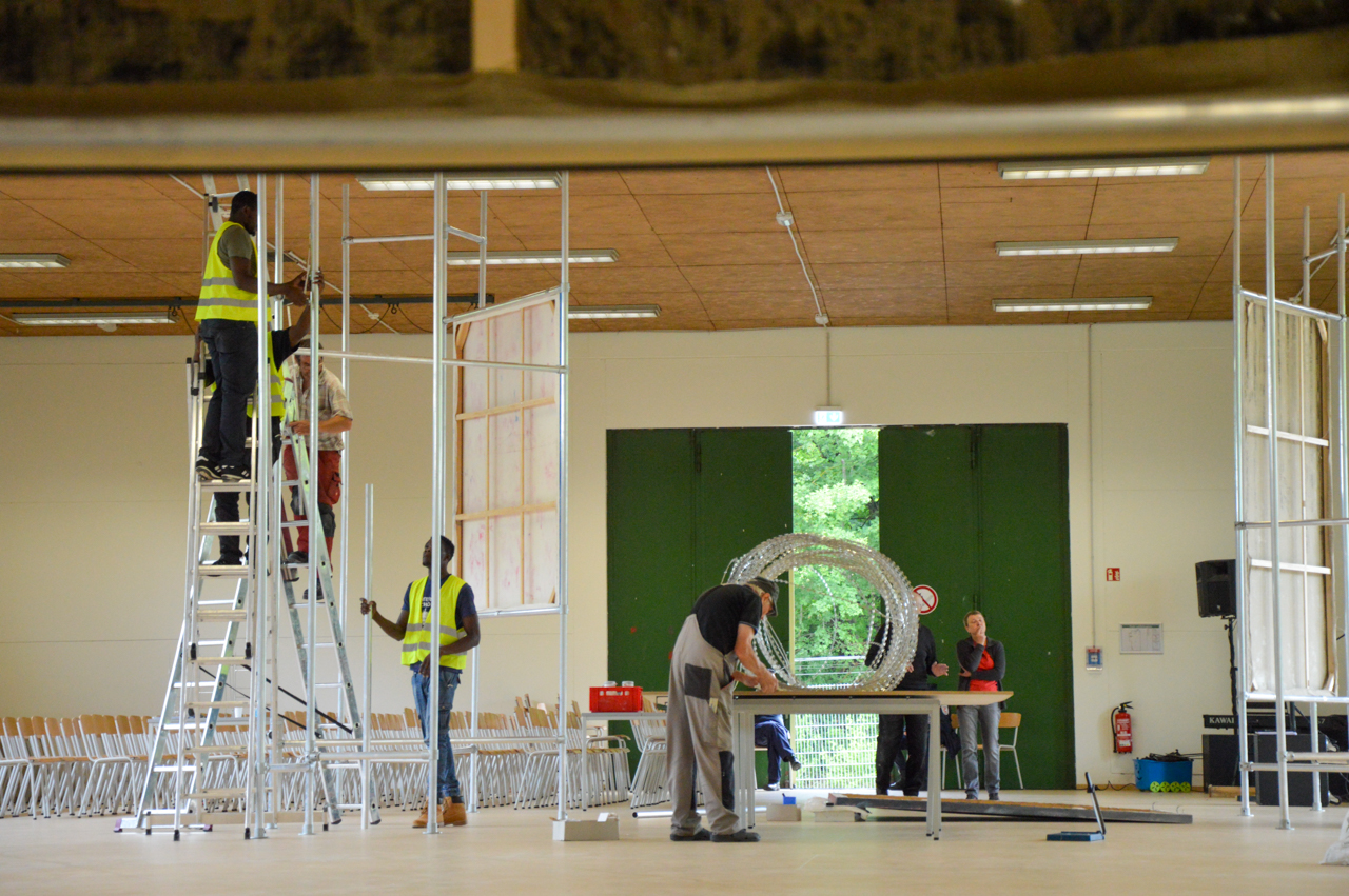 Friedensfeier LEA Ellwangen - Aufbau | Foto: Regierungspräsidium Stuttgart